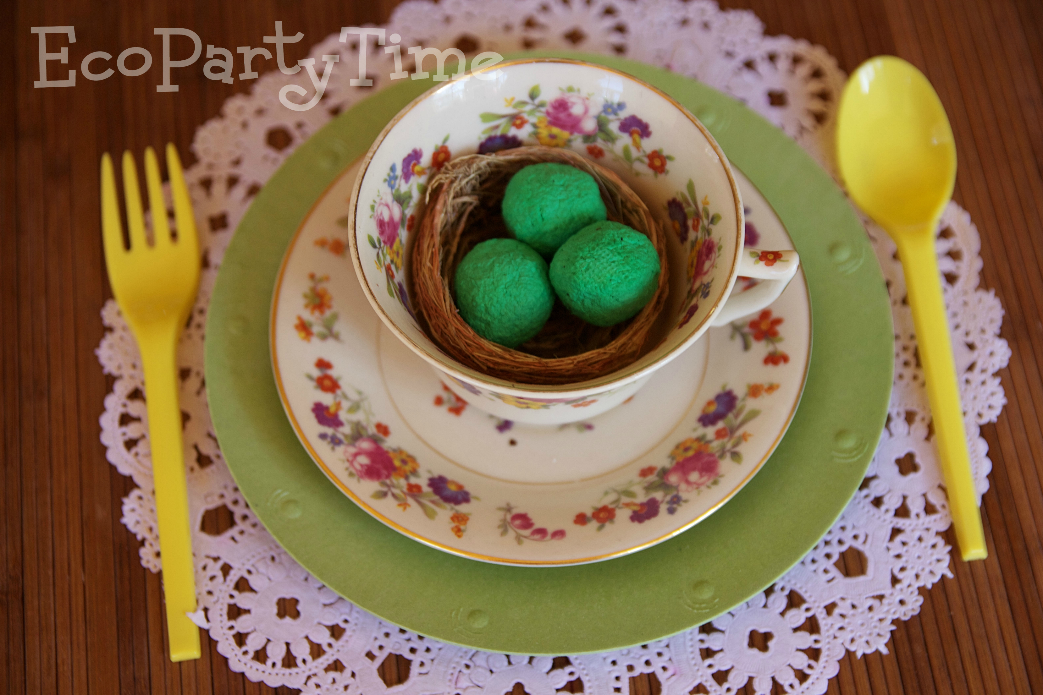 Ecopartytime: Eco-Friendly Easter Table-Settings